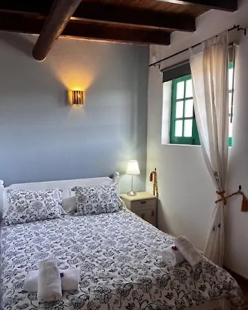 Vivienda Vacacional El Lagarto Apartment